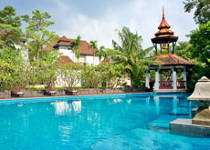 나까와리 풀빌라